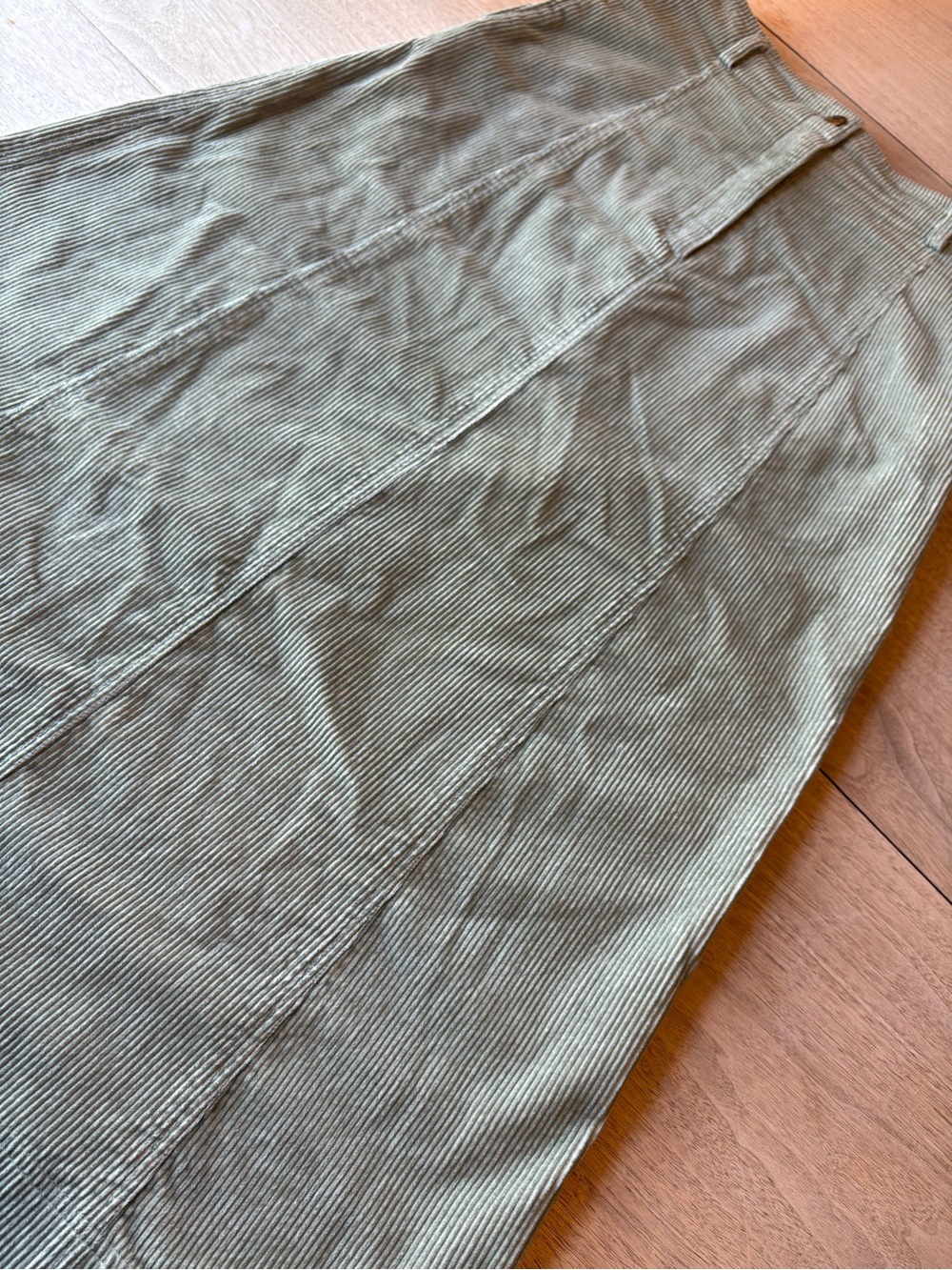 Corduroy Long Green Skirt Susan Bristol Casuals Size 10 - Picture 4 of 13